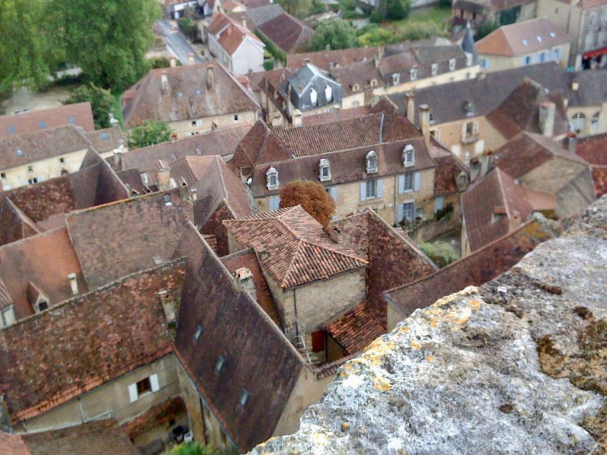 Rue Bertrand De Got Villa Saint-Cyprien  Esterno foto